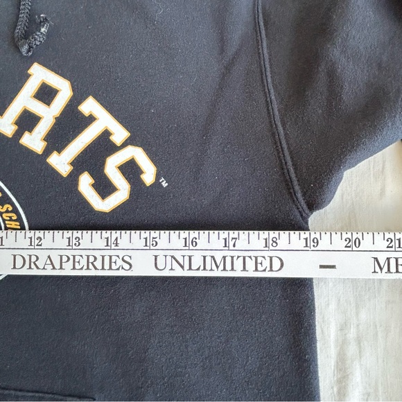 Harry Potter Hogwart's Hooded Pullover Sweatshirt - Picture 11 of 13